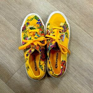 Superga yellow embroidered sneakers